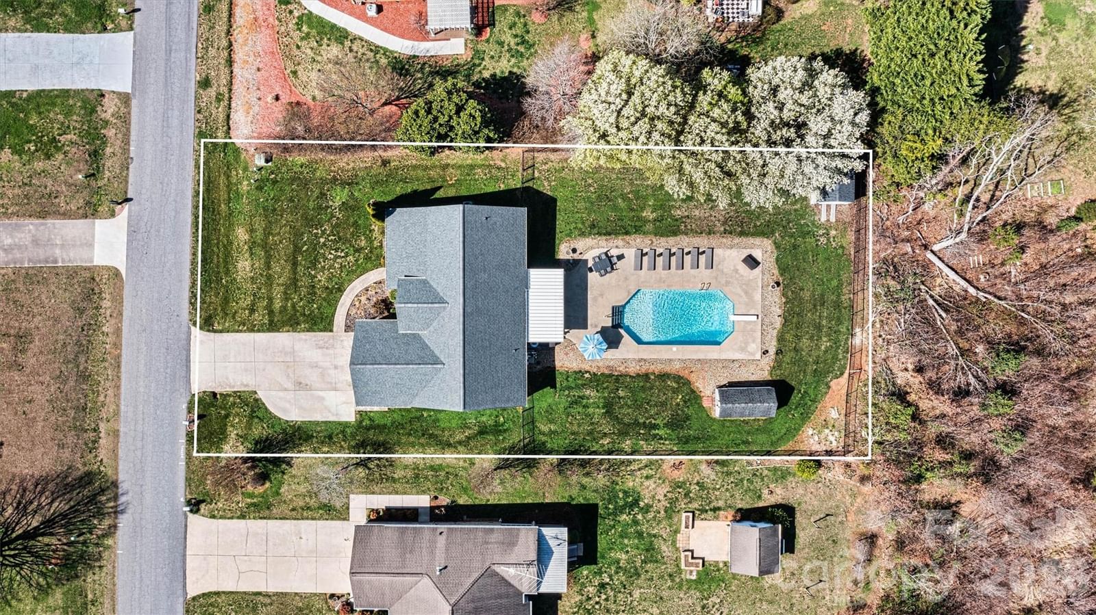 238 Wittenburg Springs Drive, Taylorsville, NC 28681 - Photo 5