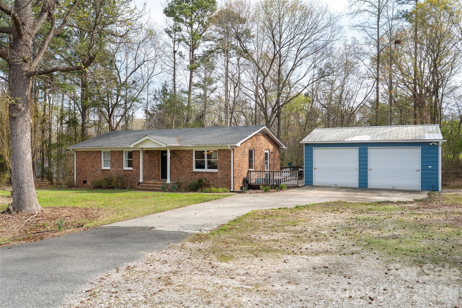 1122 Pine Knot Court, Clover, SC 29710 - Photo 4