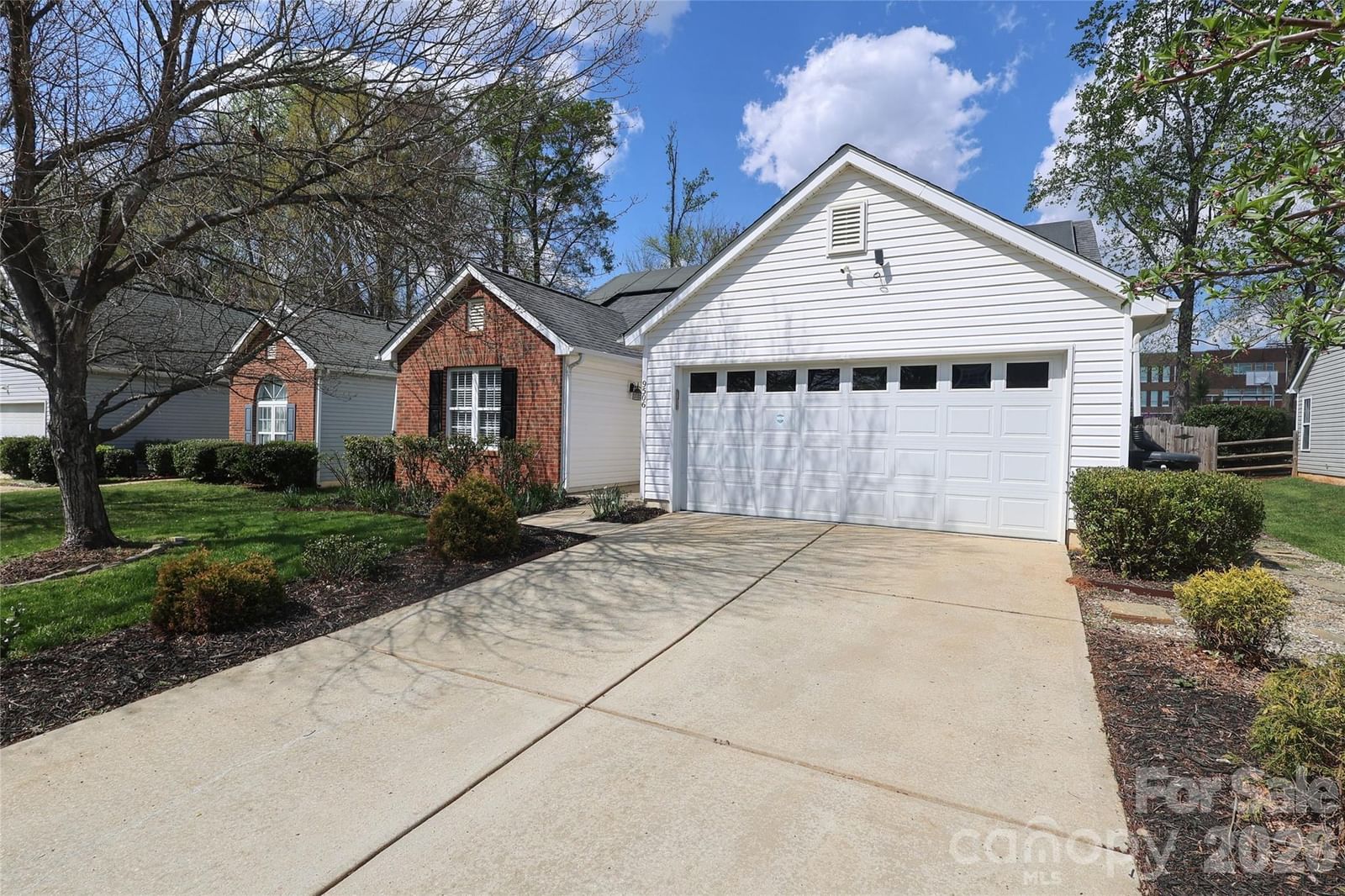 9506 Scotland Hall Court, Charlotte, NC 28277 - Photo 2