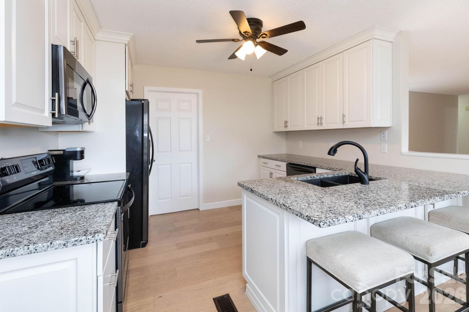 21 Lindon Cove Road #3, Candler, NC 28715 - Photo 5