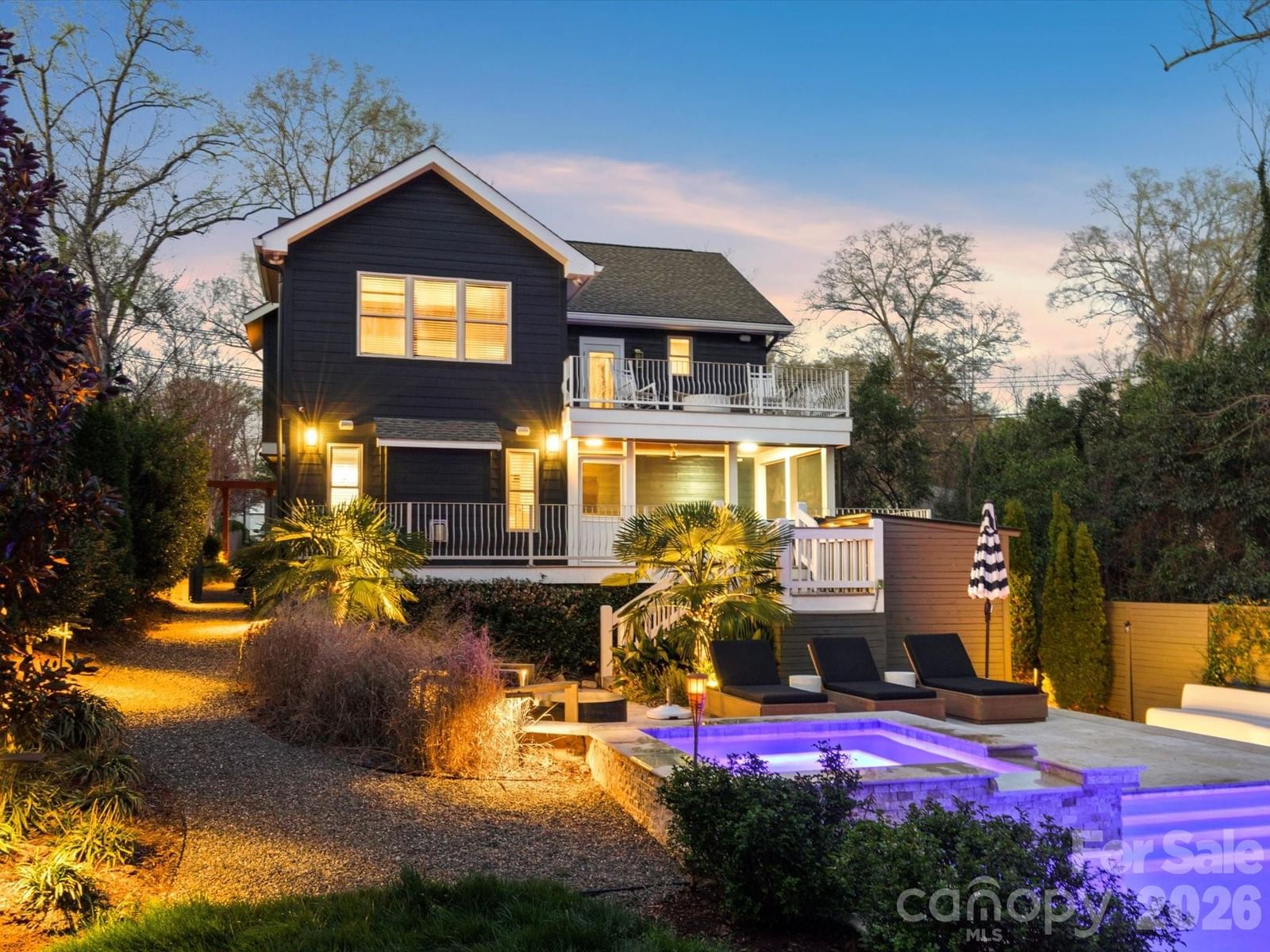 3220 Commonwealth Avenue, Charlotte, NC 28205 - Photo 2