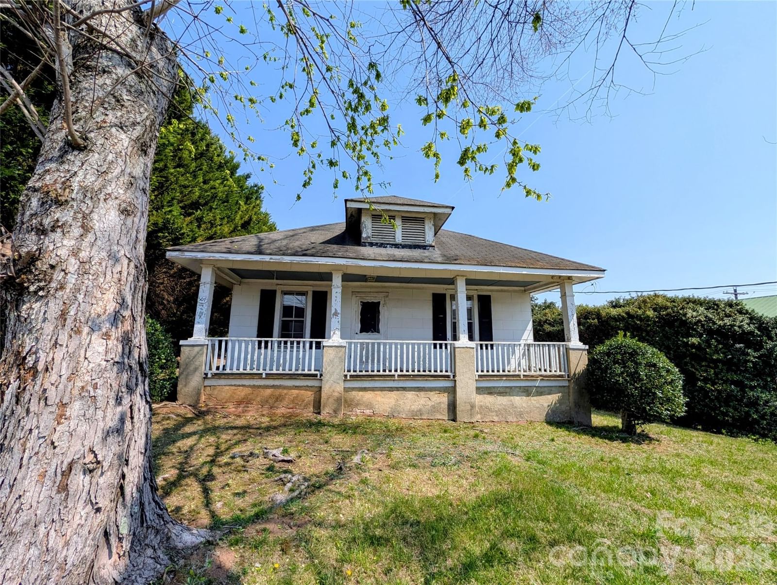 507 College Street, Morganton, NC 28655 - Photo 2