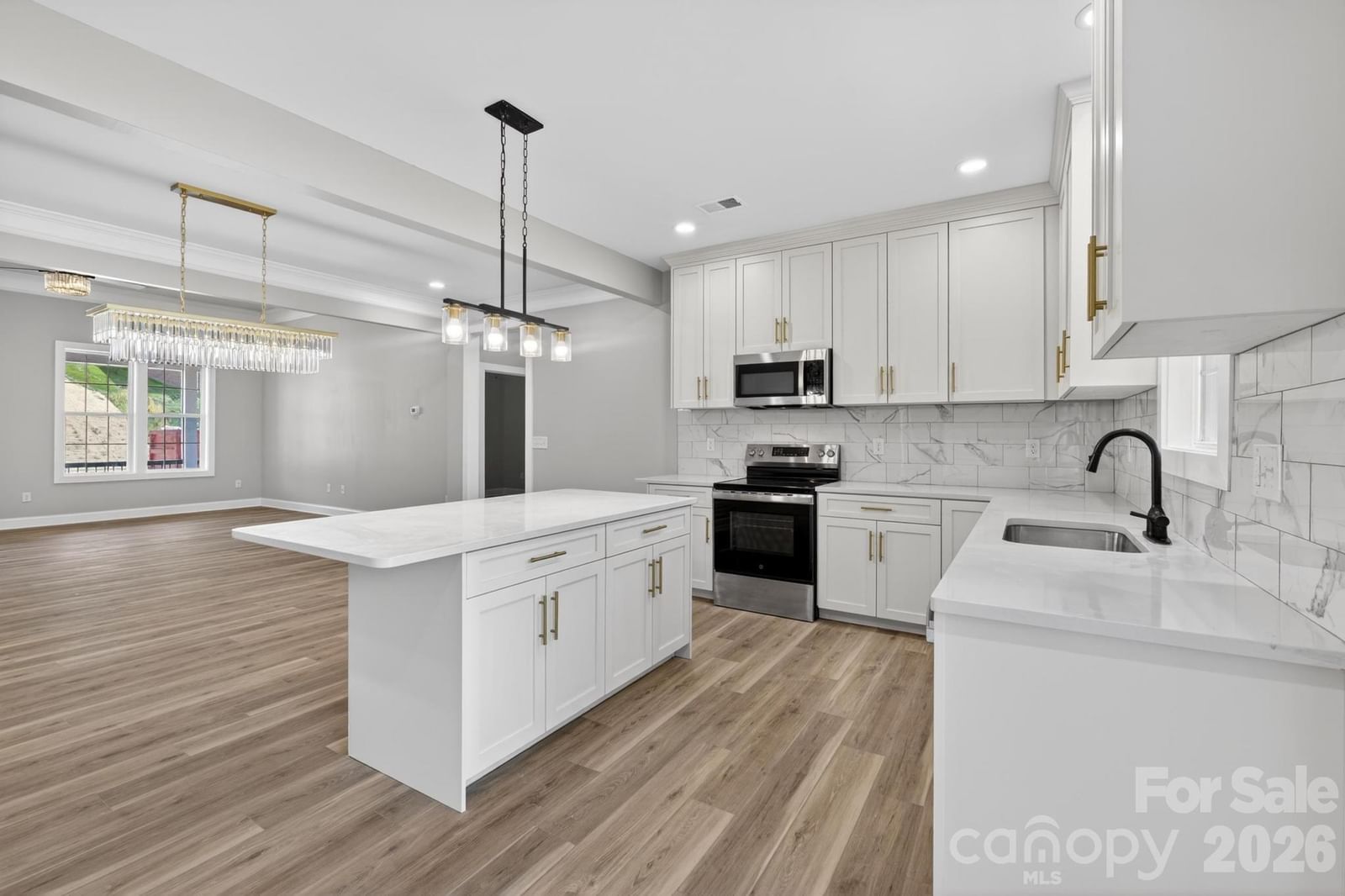 416 Whitmore Street, Lenoir, NC 28645 - Photo 4