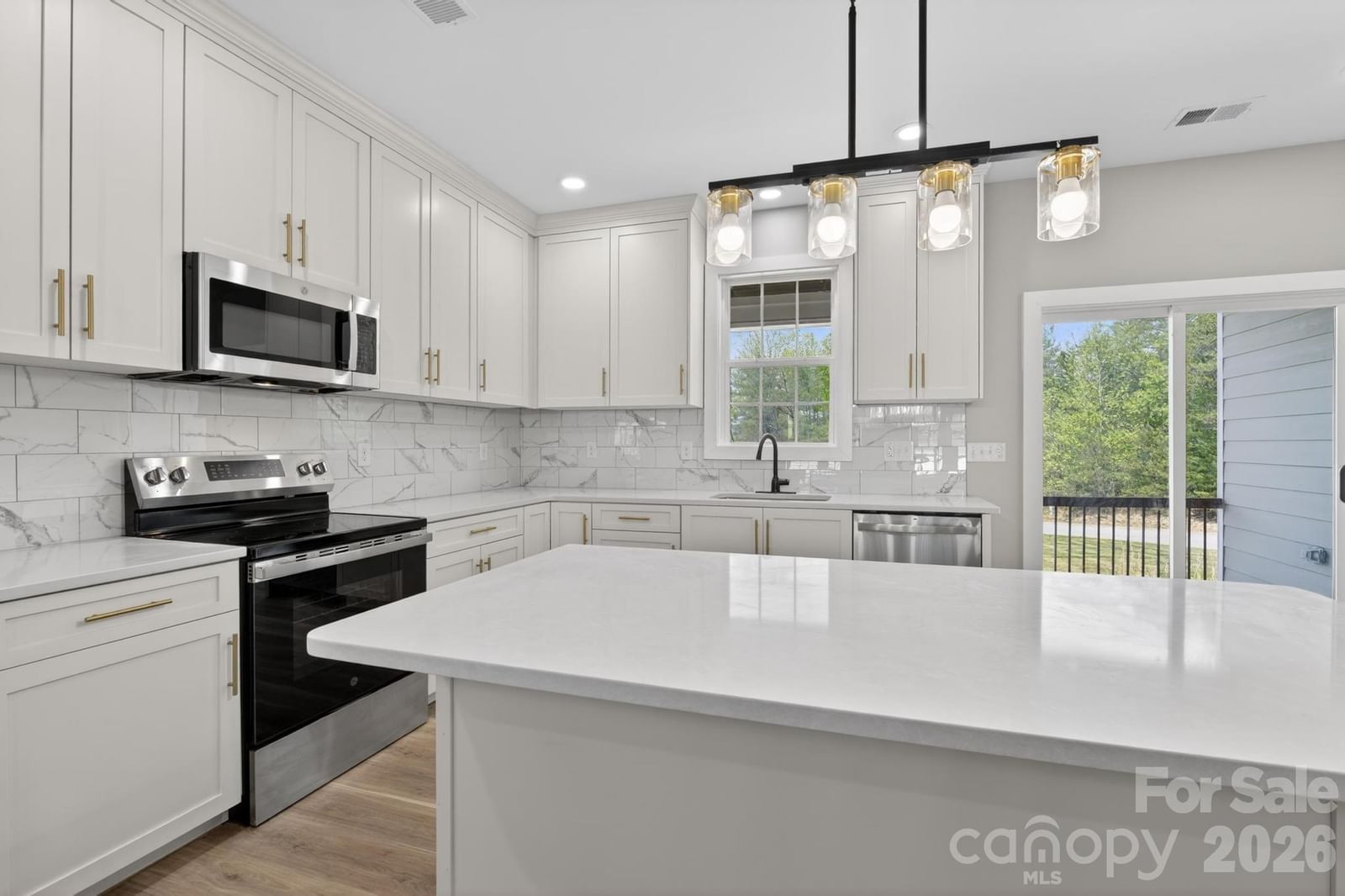 416 Whitmore Street, Lenoir, NC 28645 - Photo 5