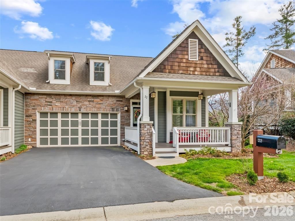 22 Kaufman Stone Way, Biltmore Lake, NC 28715