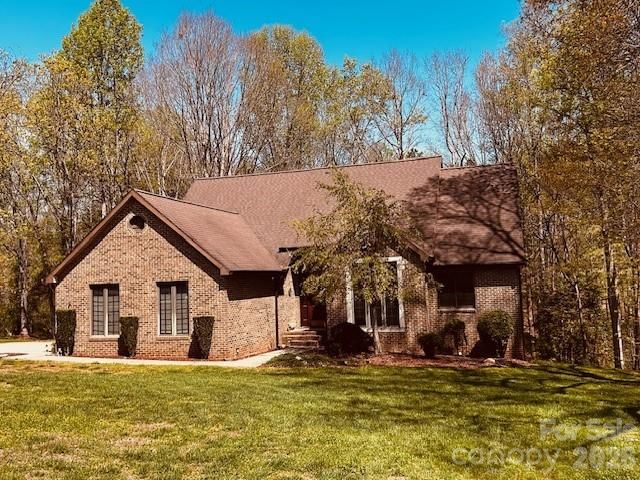 395 Wood Hollow Road, Taylorsville, NC 28681