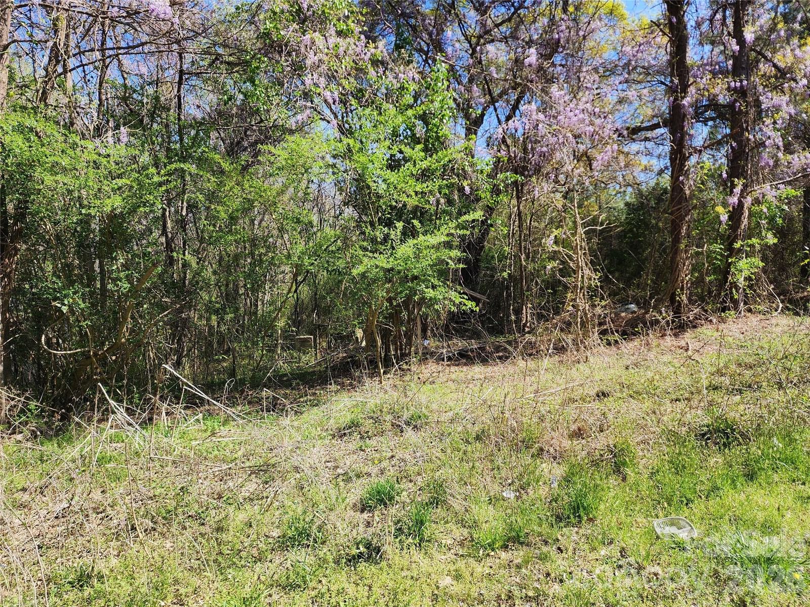 Property at 5618 Brooklyn Road, Great Falls, SC 29055