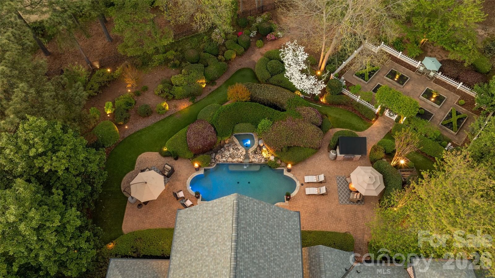 131 The Point Drive, Mooresville, NC 28117 - Photo 2