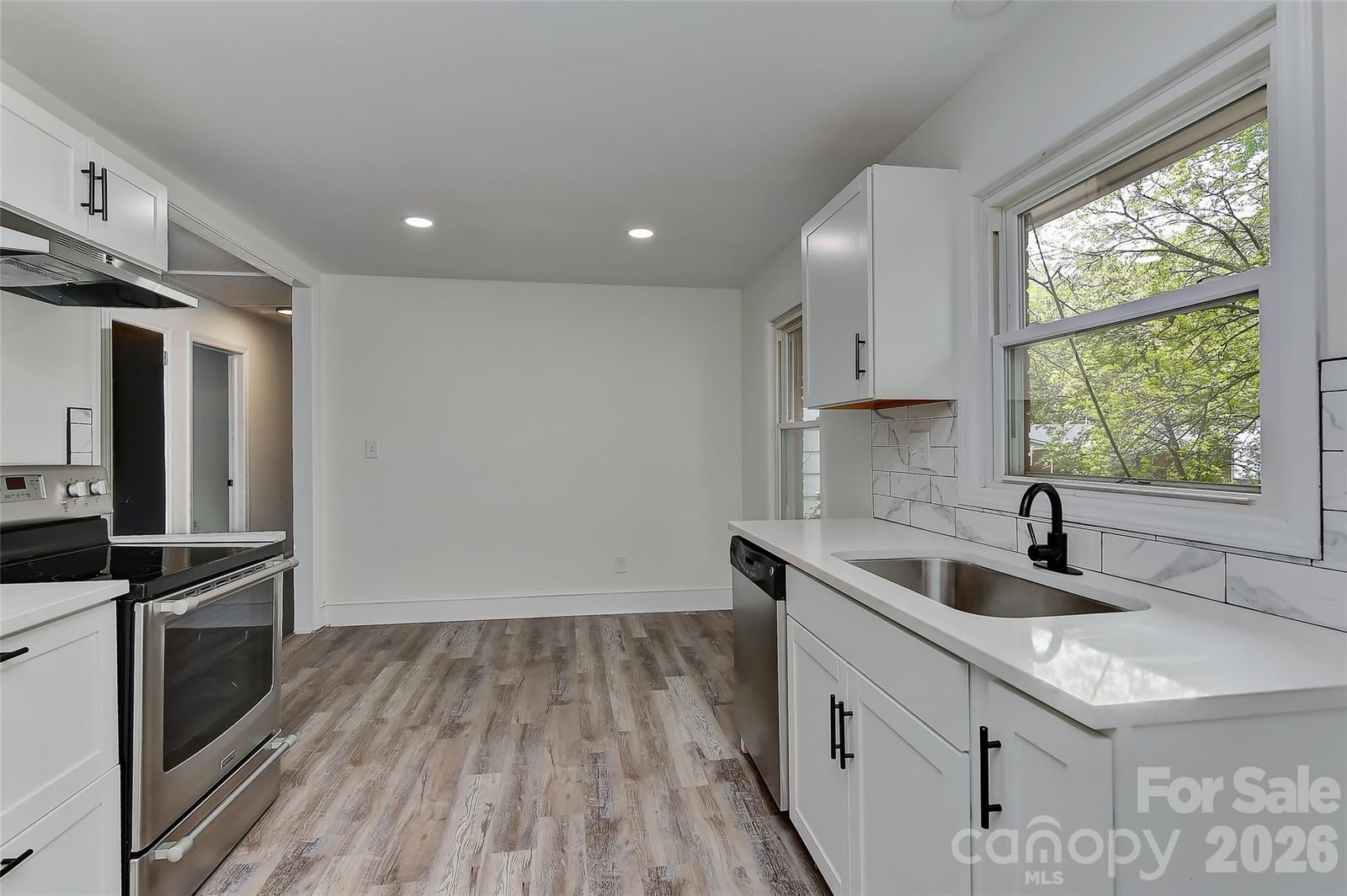 961 Clanton Road, Charlotte, NC 28217 - Photo 4