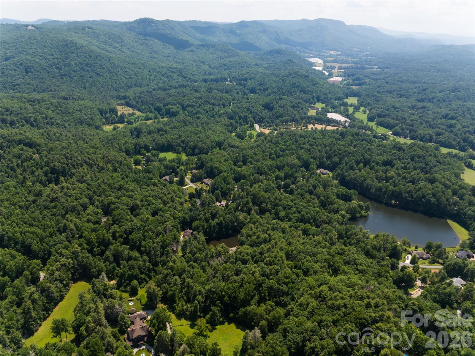34 Oak Gate Drive, Hendersonville, NC 28739 - Photo 2