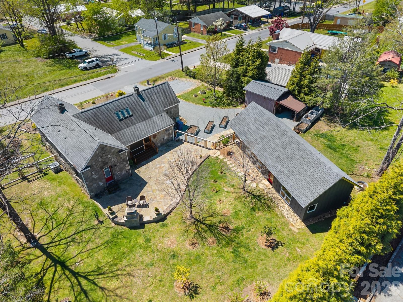 60 Morgan Street, Brevard, NC 28712 - Photo 4