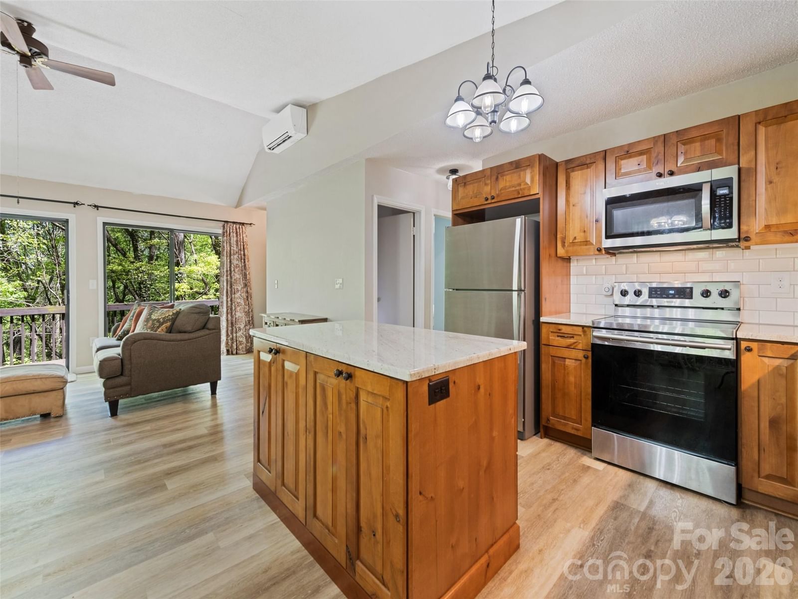 662 Locust Drive, Maggie Valley, NC 28751