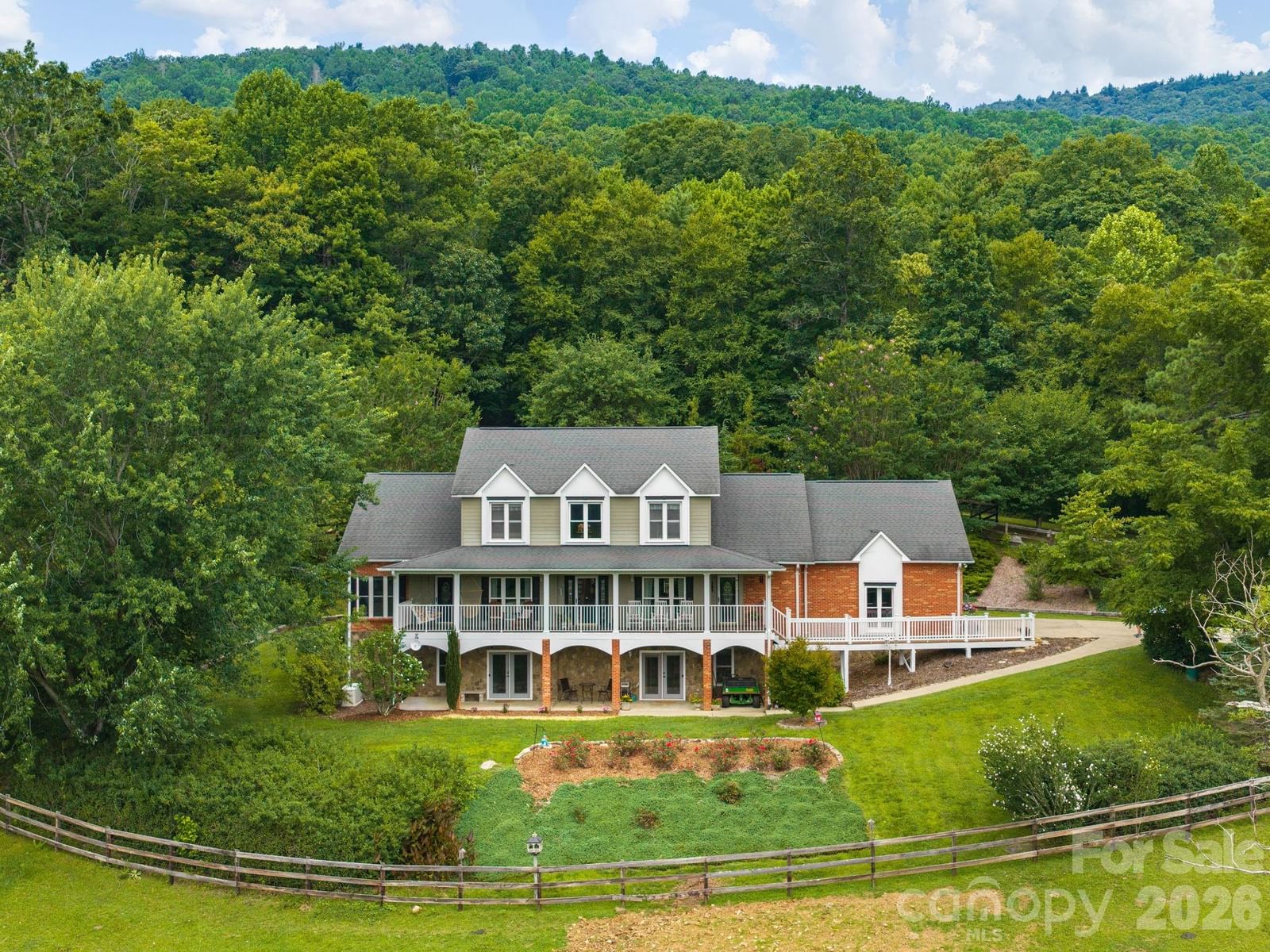 24 Nesbitts Olde Farm Road, Fairview, NC 28730 - Photo 2