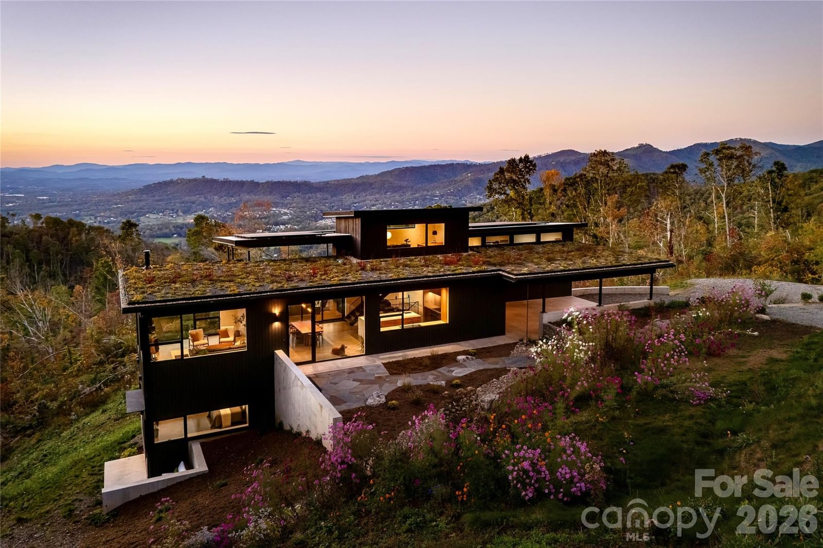 122 Elk Wallow Trail, Asheville, NC 28804