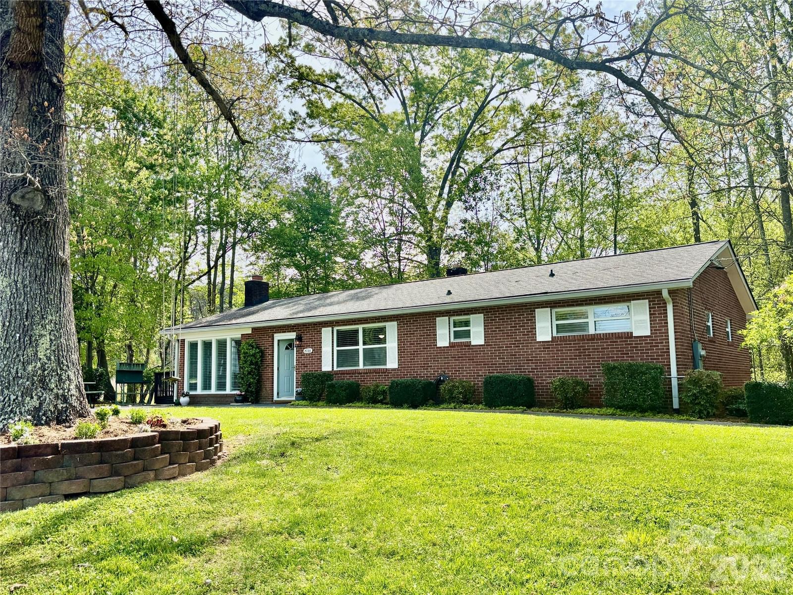 2730 Fourth Street Place, Hickory, NC 28601 - Photo 3