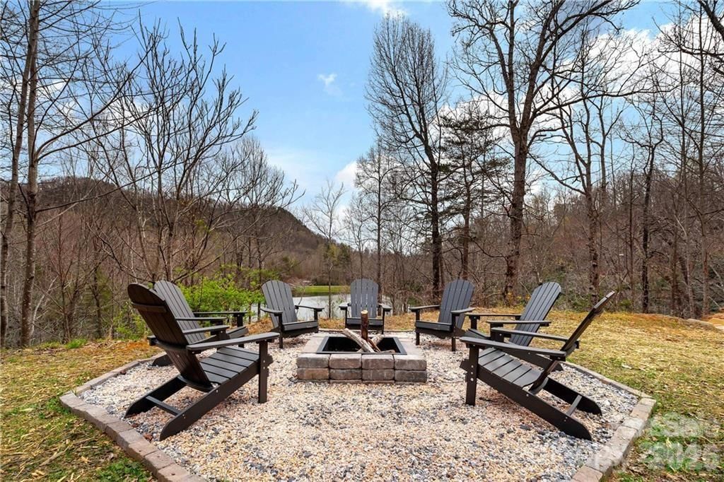 552 Lake Road, Old Fort, NC 28762 - Photo 4