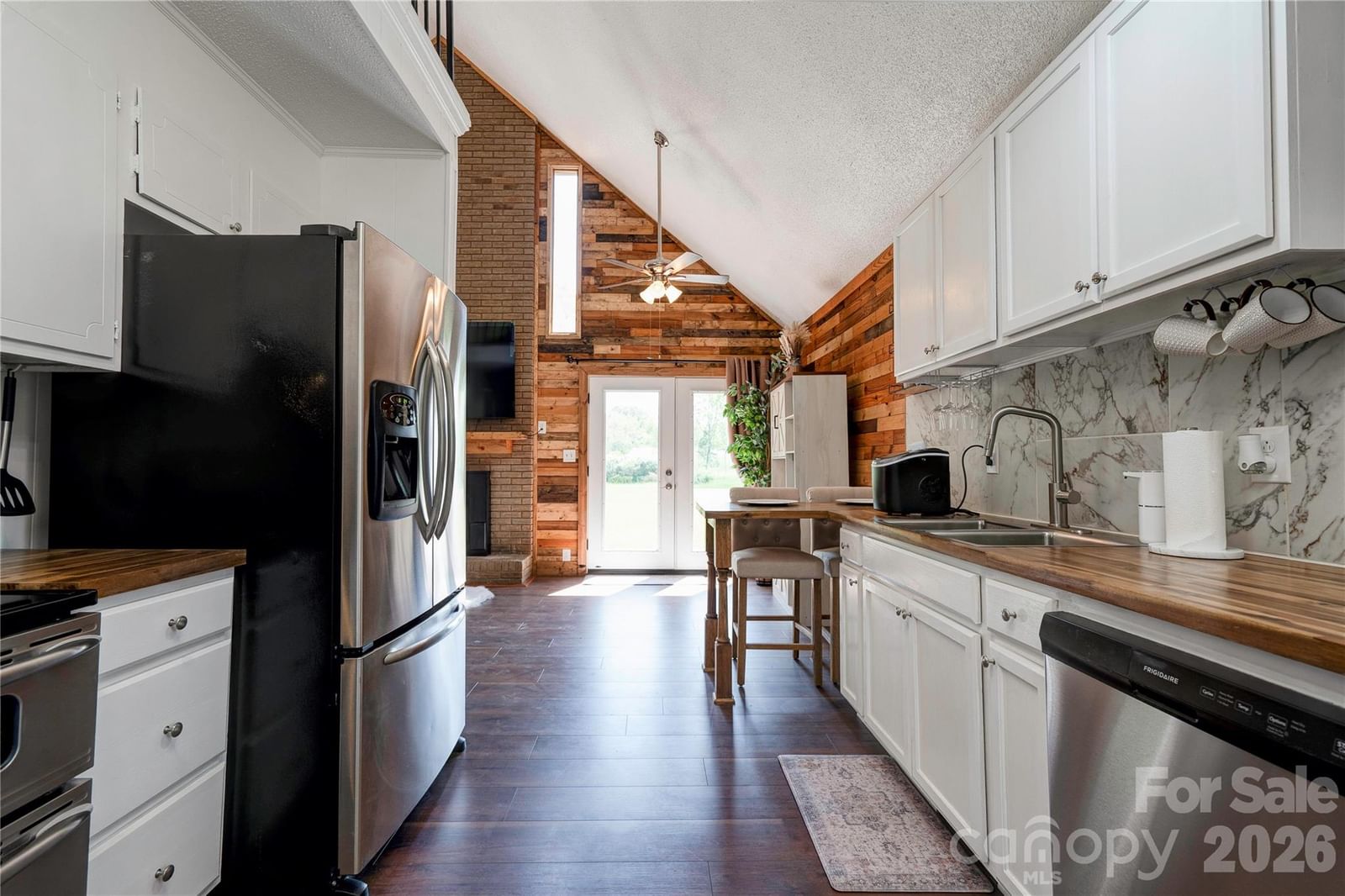 807 Orchard Street, Shelby, NC 28152 - Photo 3