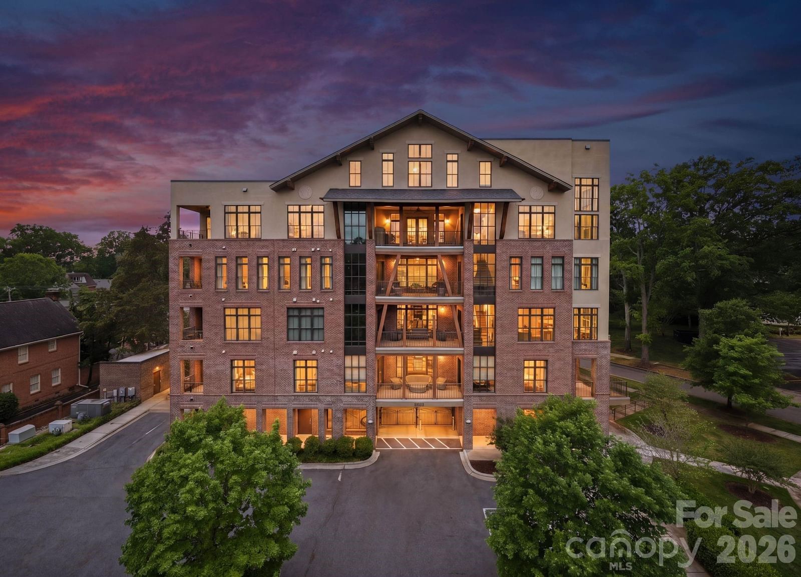 2312 Selwyn Avenue #202, Charlotte, NC 28207