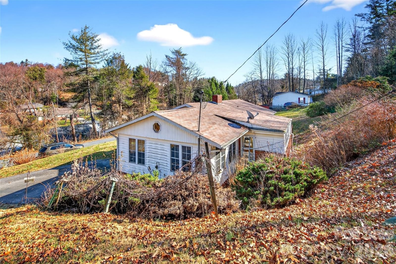 106 Chapel Street, Spruce Pine, NC 28777 - Photo 3