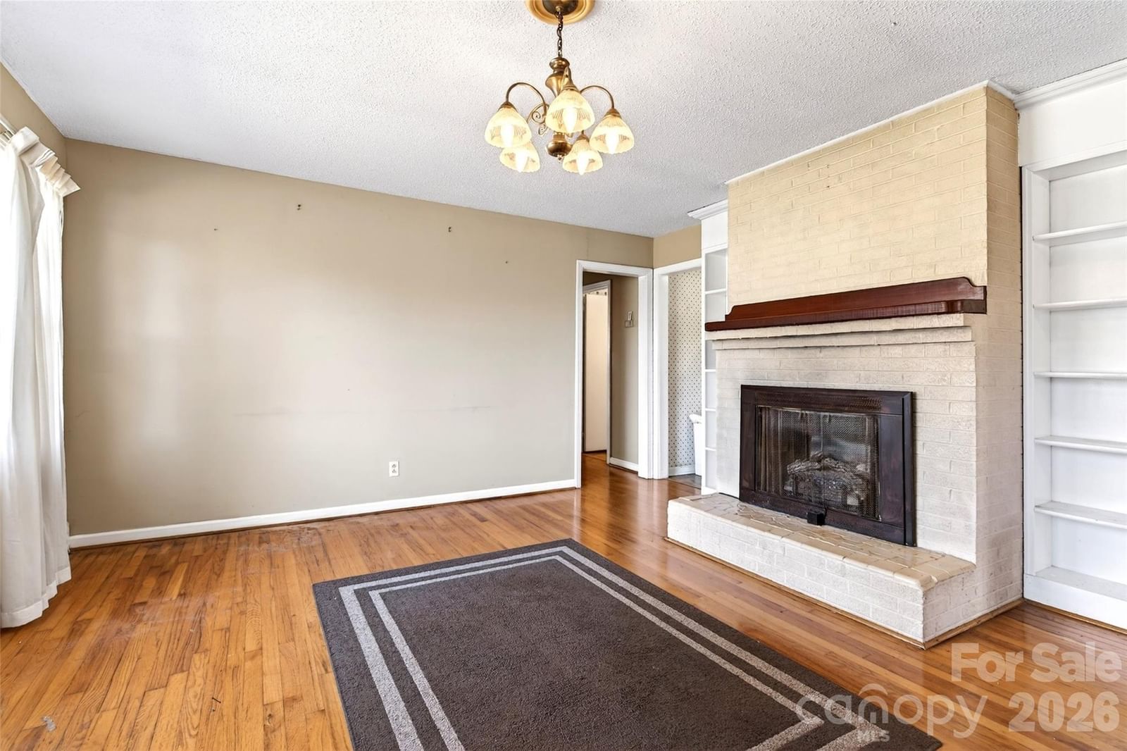 106 Chapel Street, Spruce Pine, NC 28777 - Photo 5