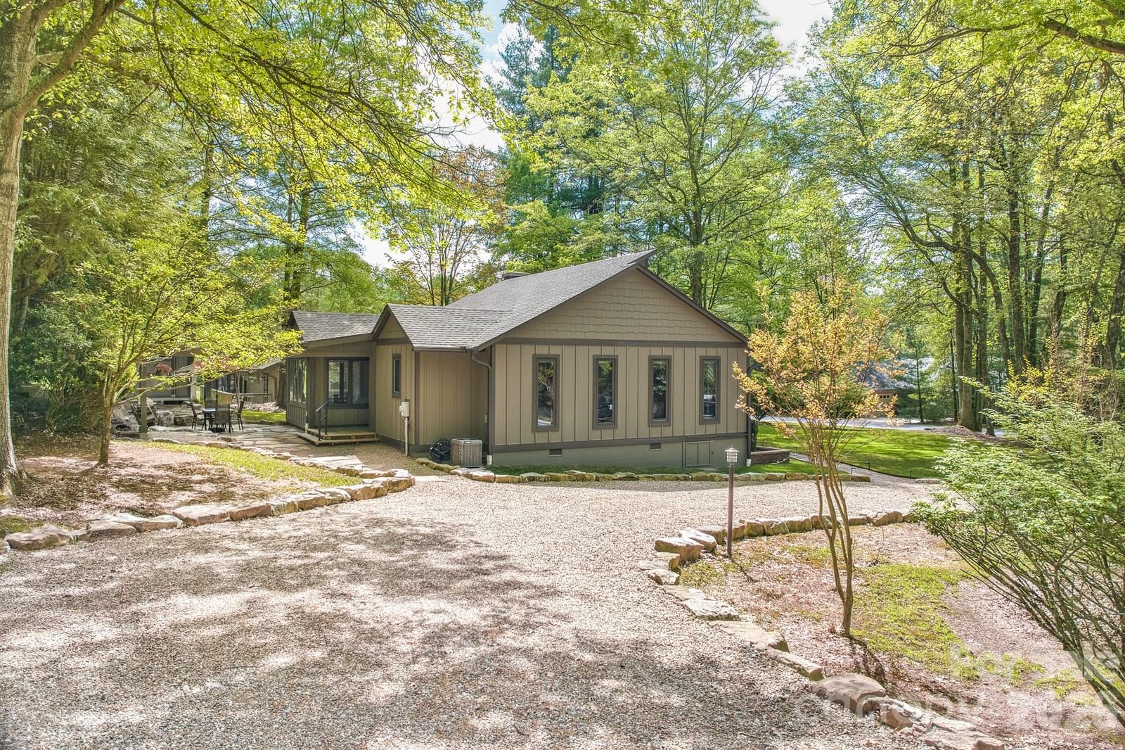 22 Dalonigei Court, Brevard, NC 28712 - Photo 3