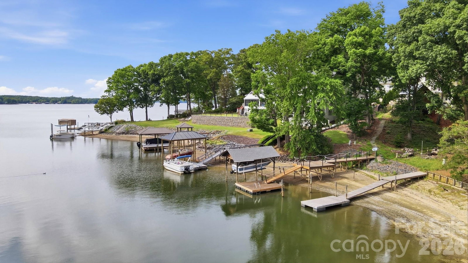 7015 Chelsea Day Lane, Tega Cay, SC 29708