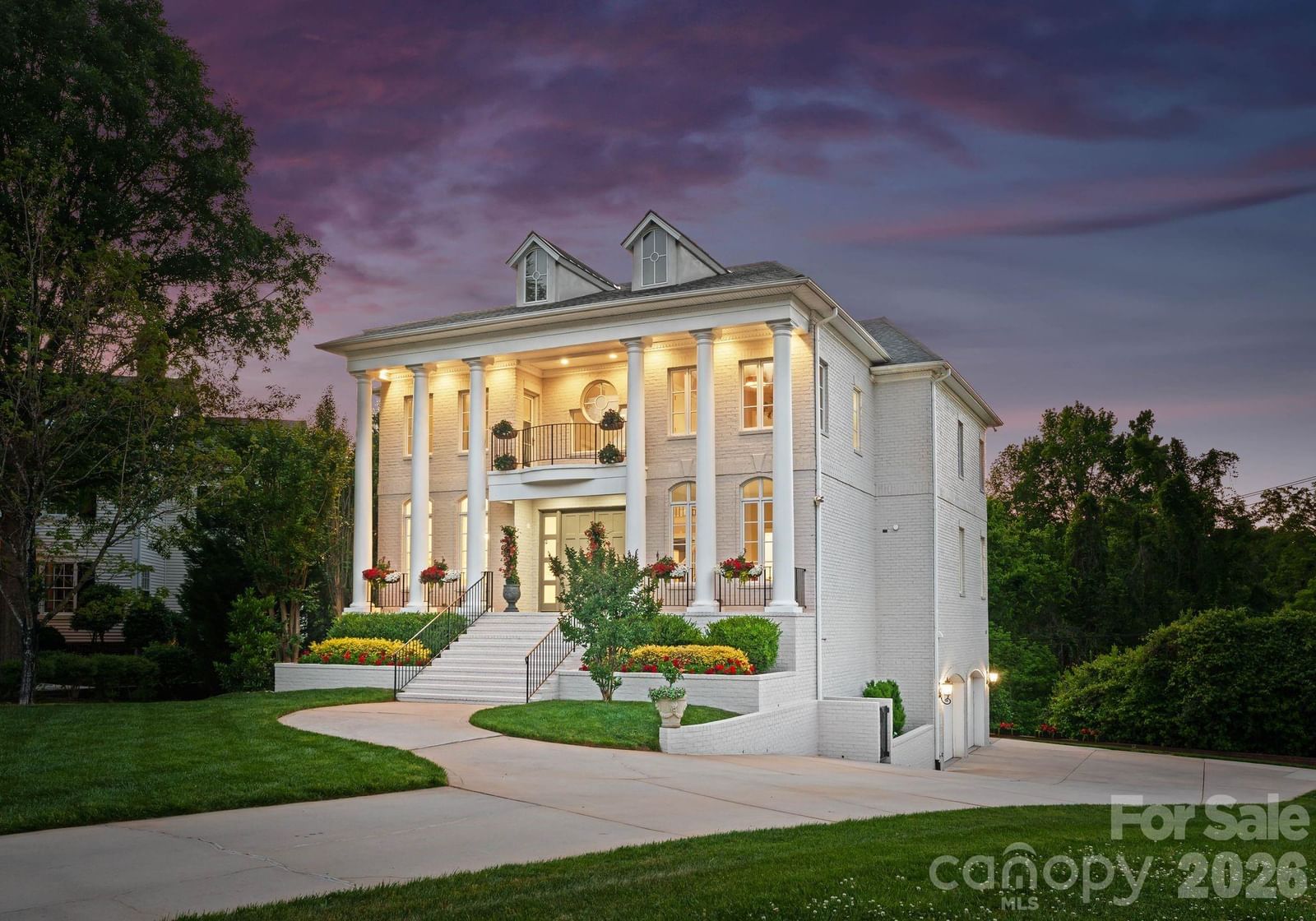 1120 Chollywood Drive, Charlotte, NC 28211