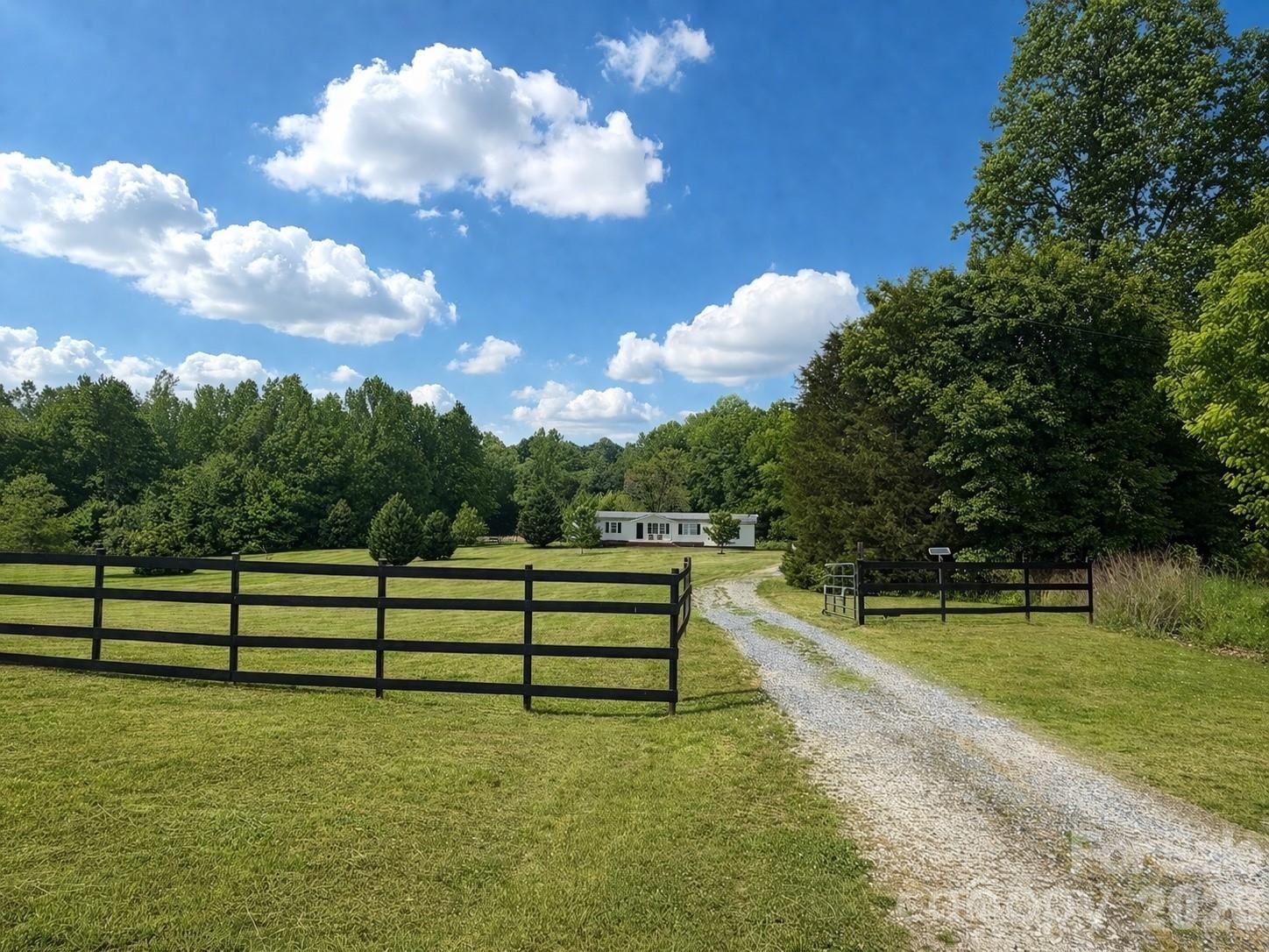 219 John E Randall Road, Shelby, NC 28152 - Photo 2