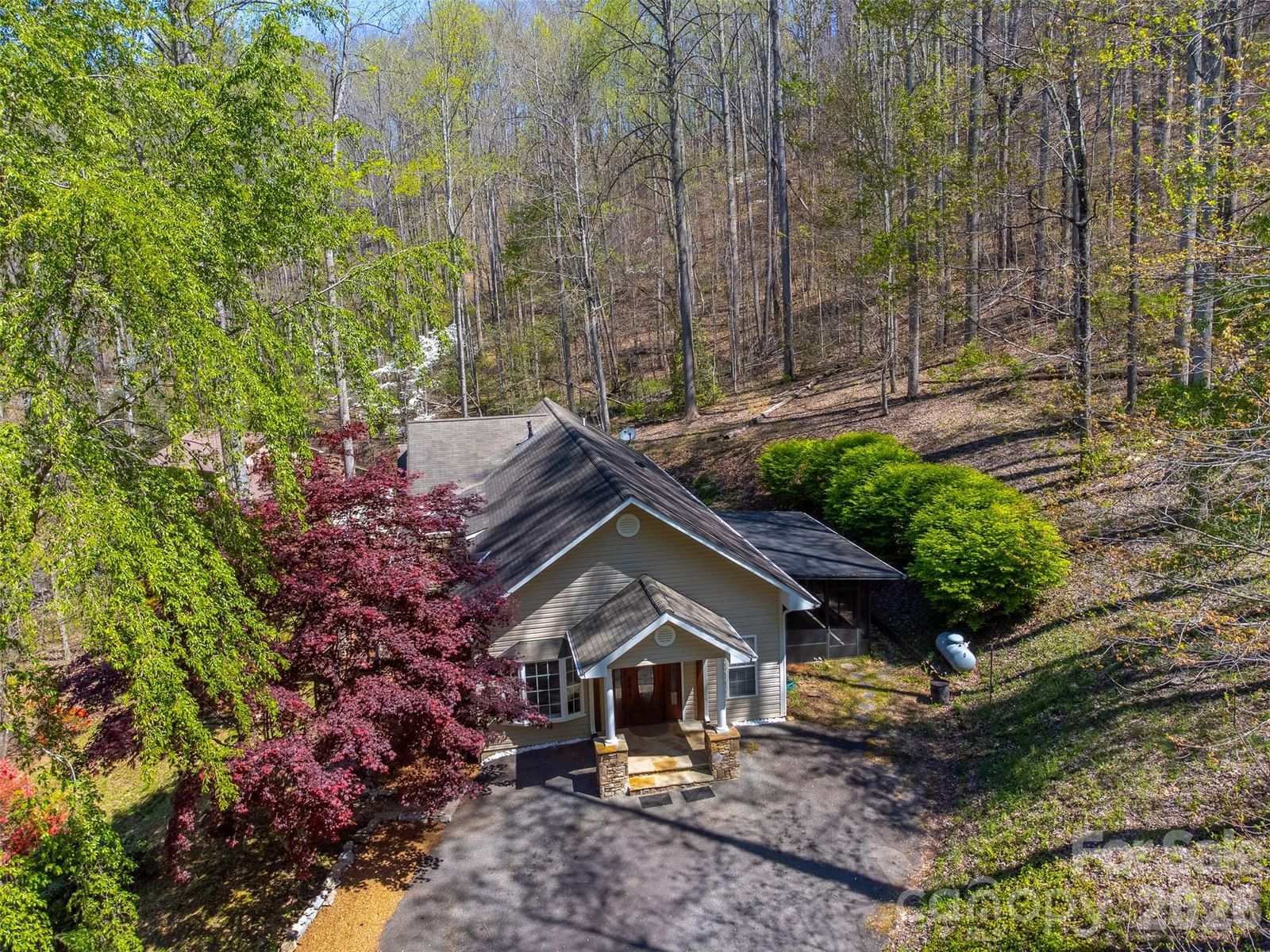 605 Toy Cove Road, Sylva, NC 28779