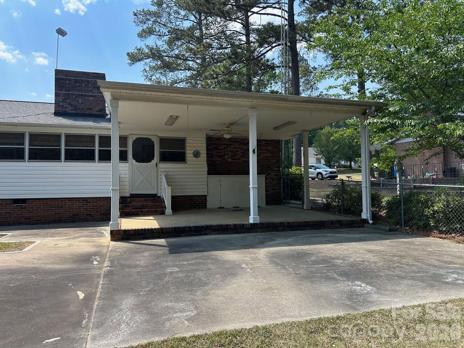 620 Mcdowell Drive, Chester, SC 29706 - Photo 4