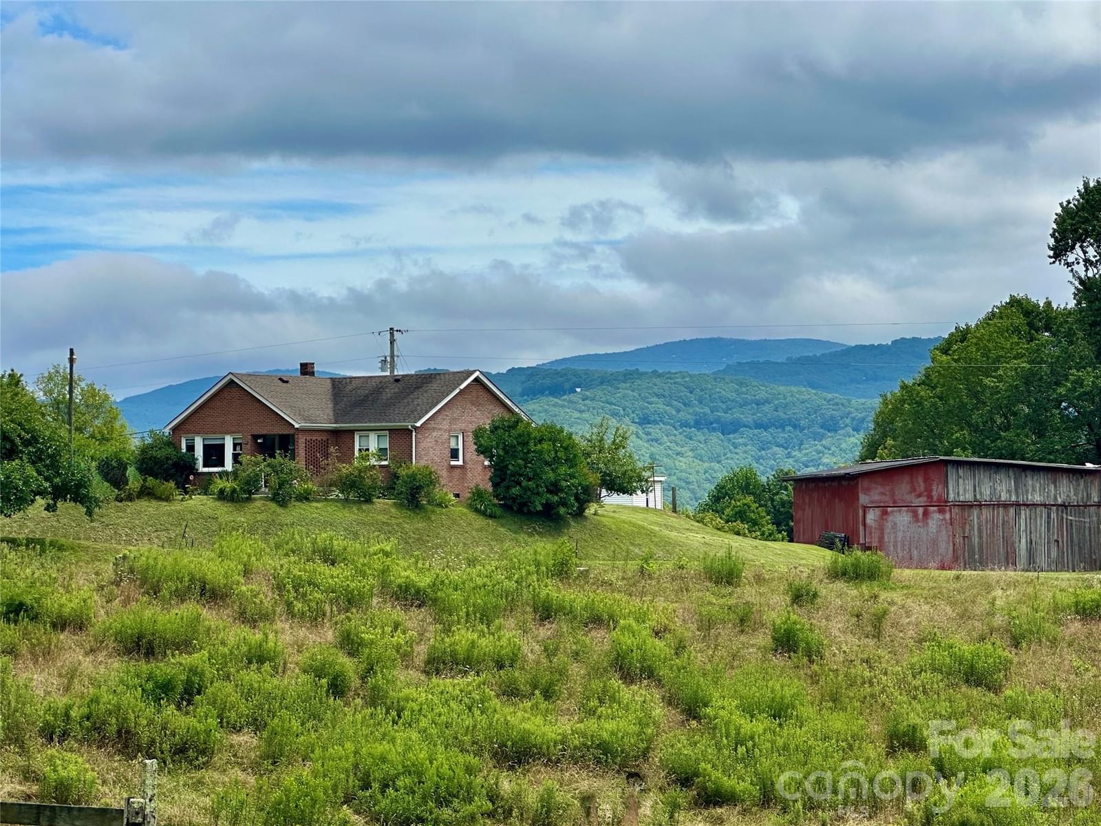 580 Russ Norris Heaton Road, Elk Park, NC 28622