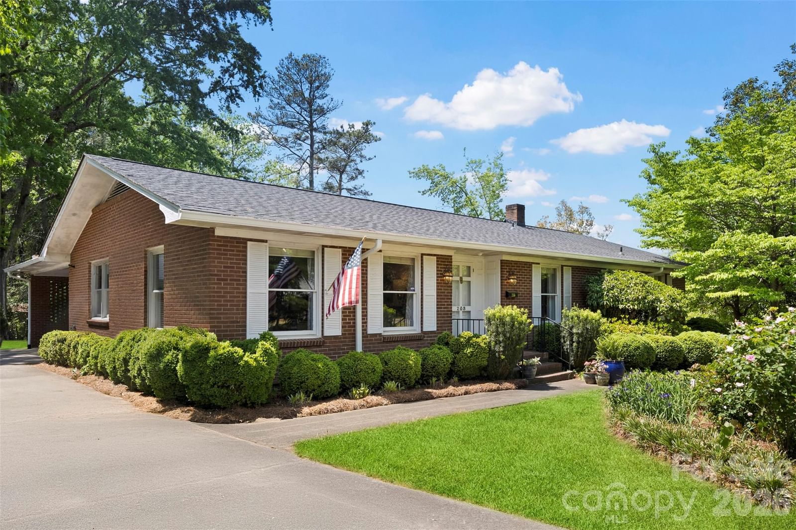 Property at 208 Dixie, Cherryville, NC 28021