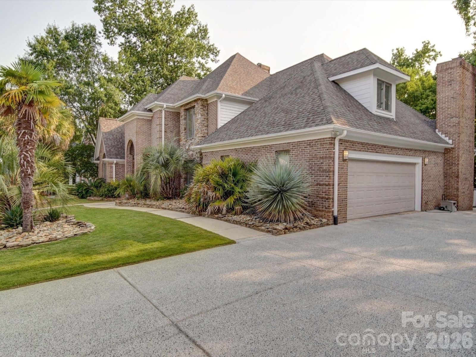 15708 Eagleview Drive, Charlotte, NC 28278 - Photo 2