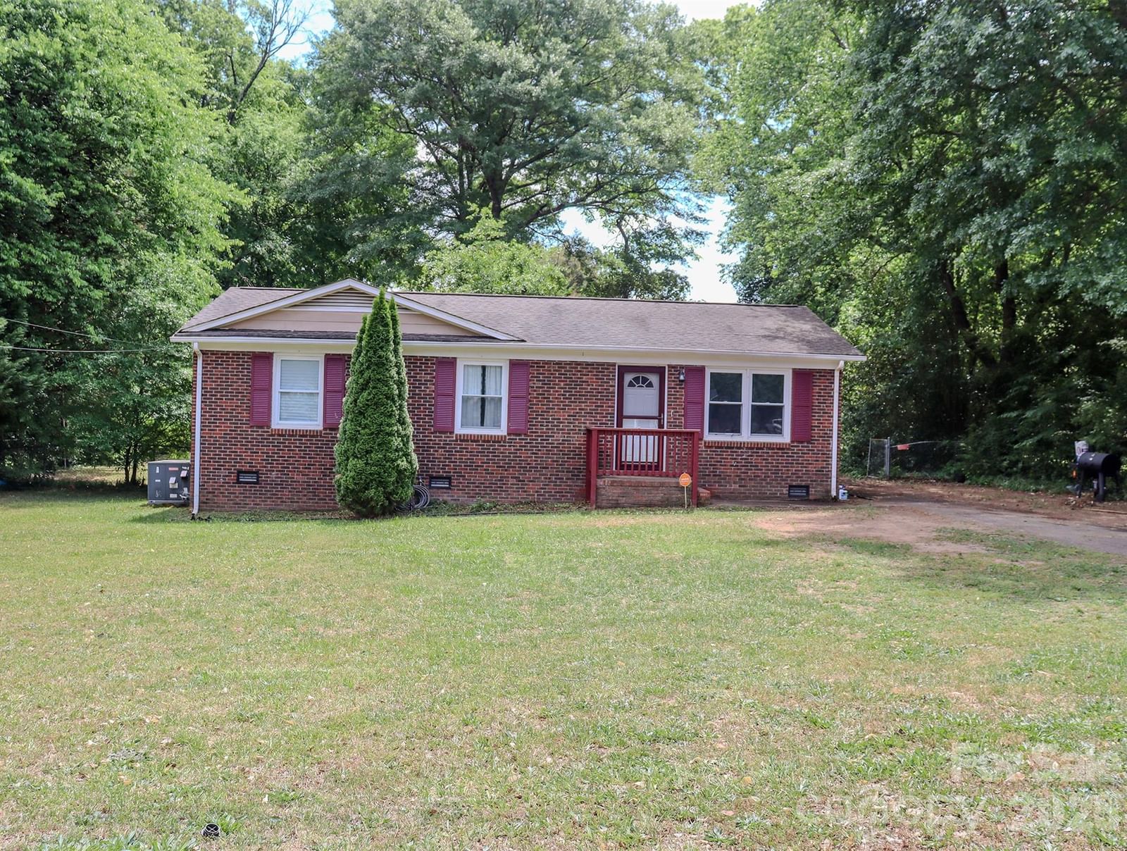 Property at 1006 Iris, Gastonia, NC 28056