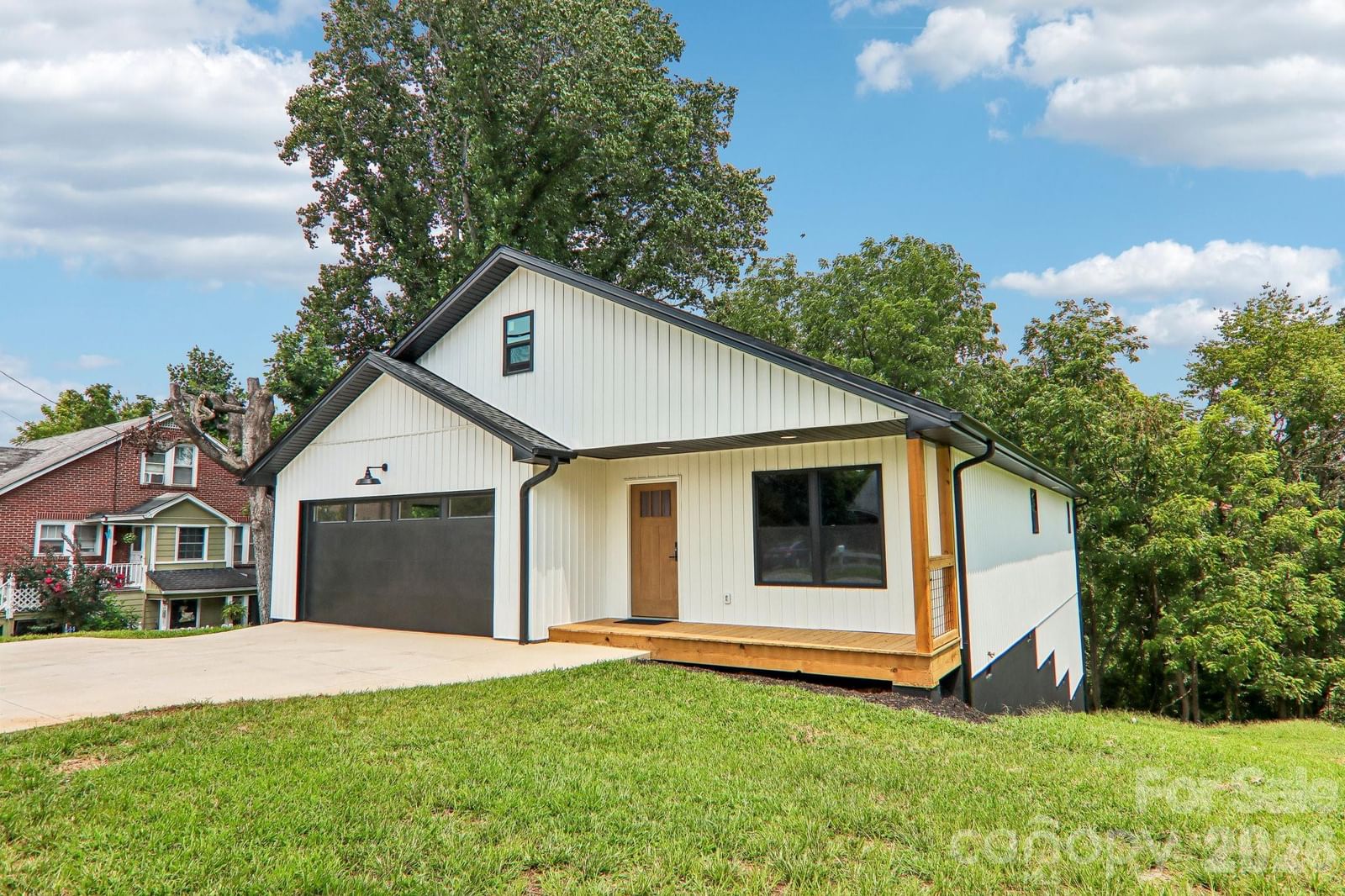 140 Main Street, Mars Hill, NC 28754 - Photo 2