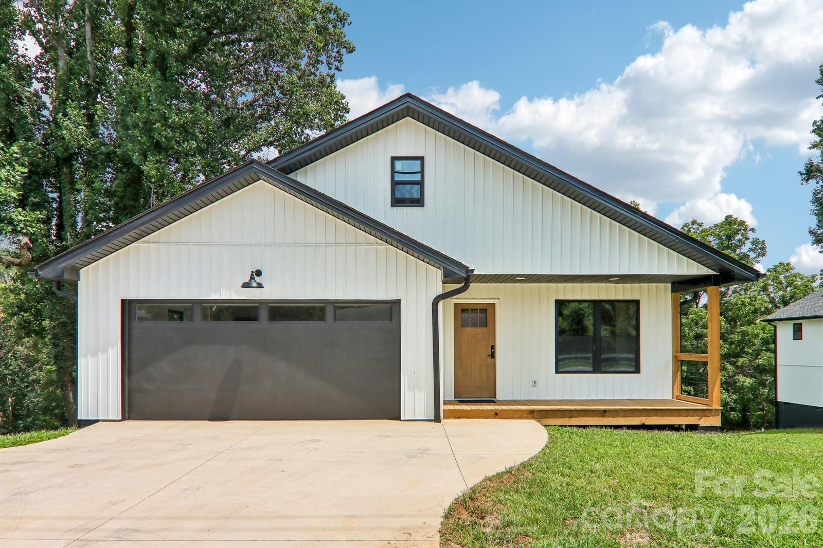 140 Main Street, Mars Hill, NC 28754