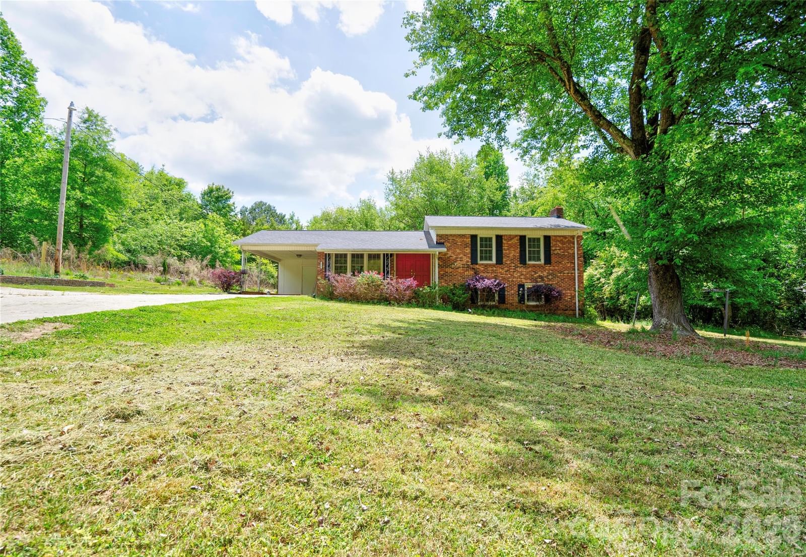 Property at 111 Harbor Point, Cherryville, NC 28021