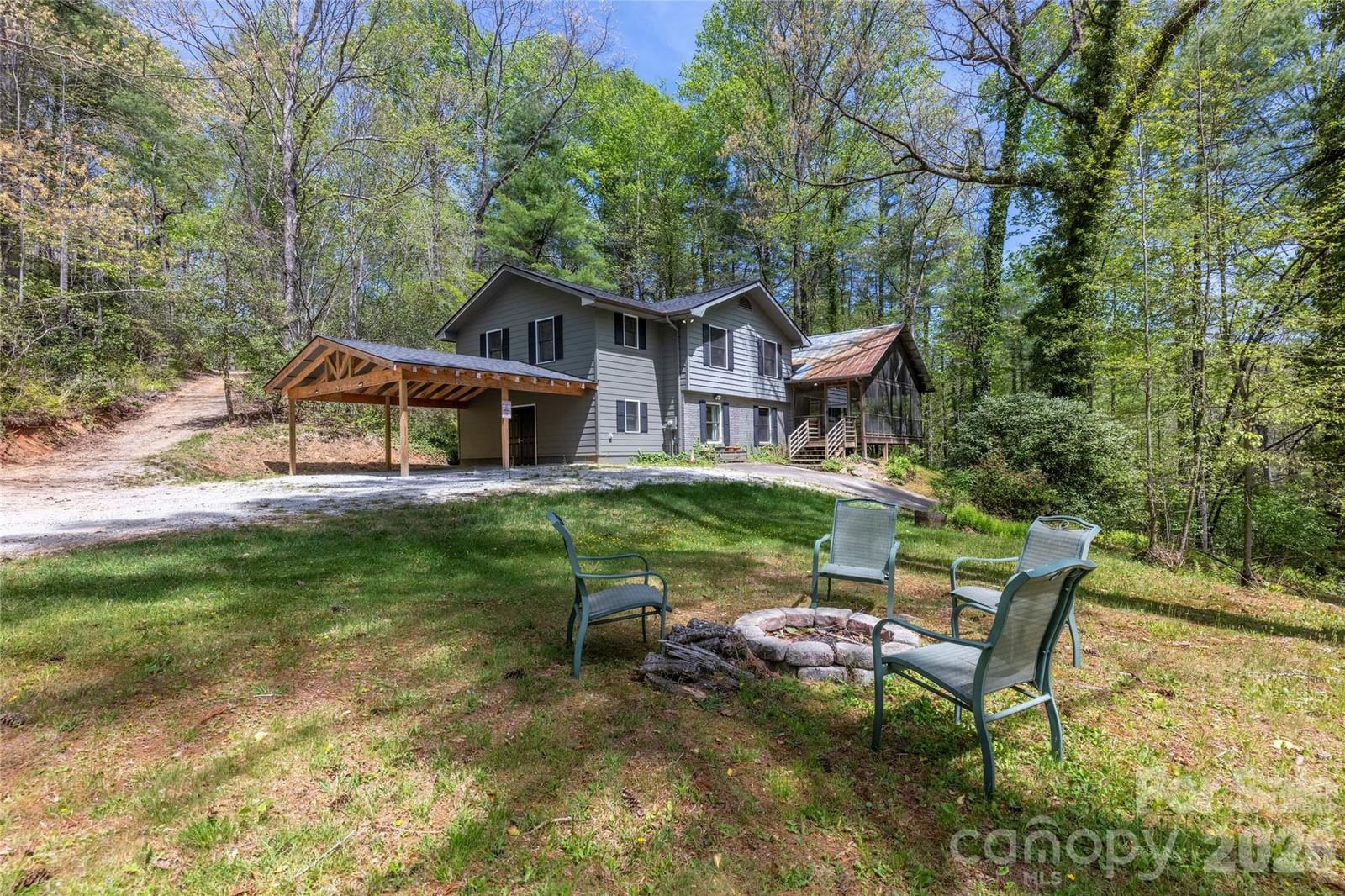 138 Stillwagon Lane, Cedar Mountain, NC 28718 - Photo 3