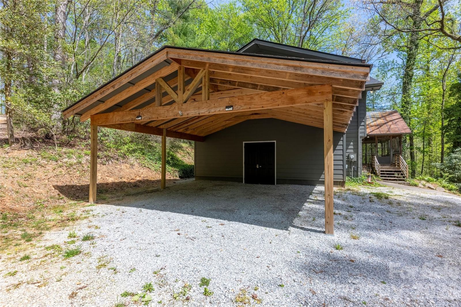 138 Stillwagon Lane, Cedar Mountain, NC 28718 - Photo 4