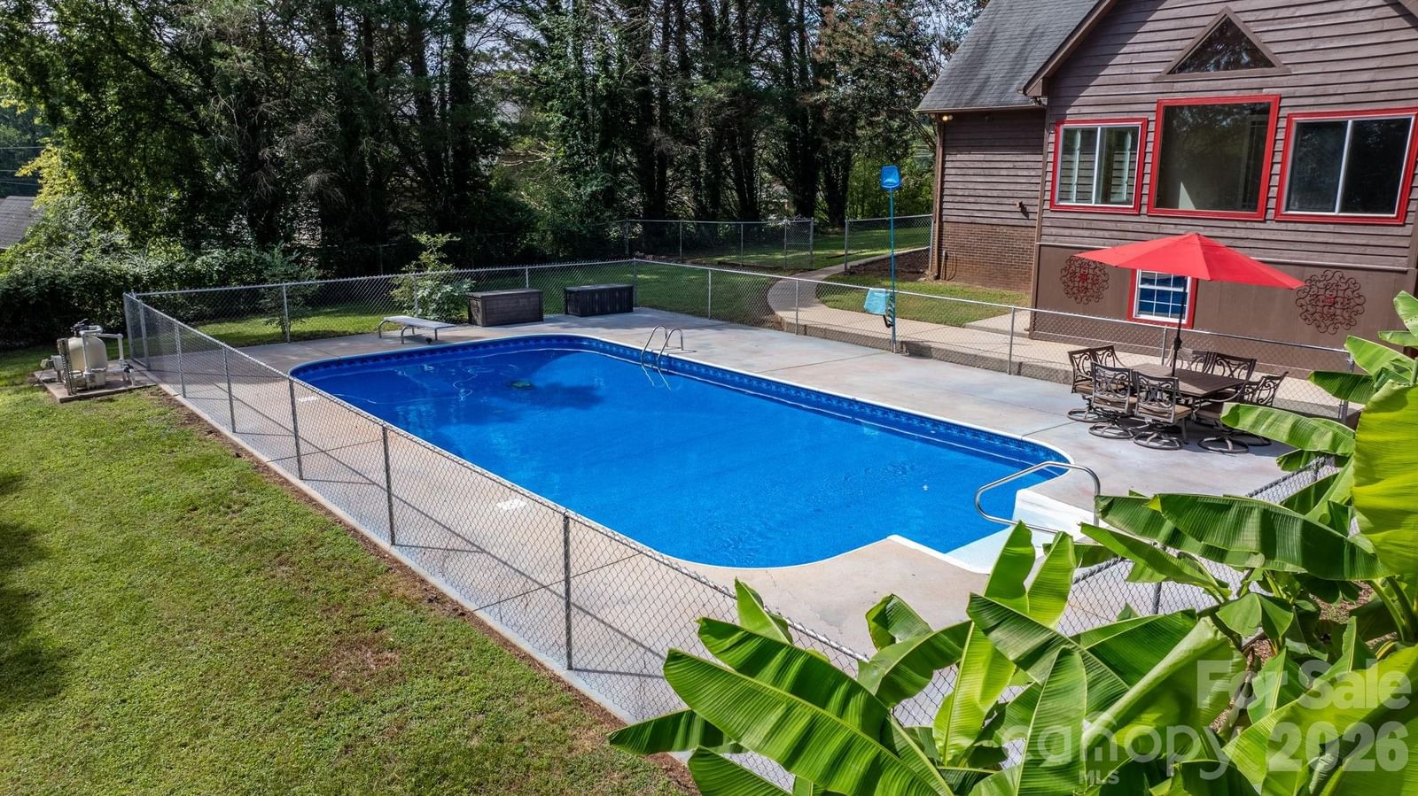 2025 34th Avenue Drive, Hickory, NC 28601 - Photo 4