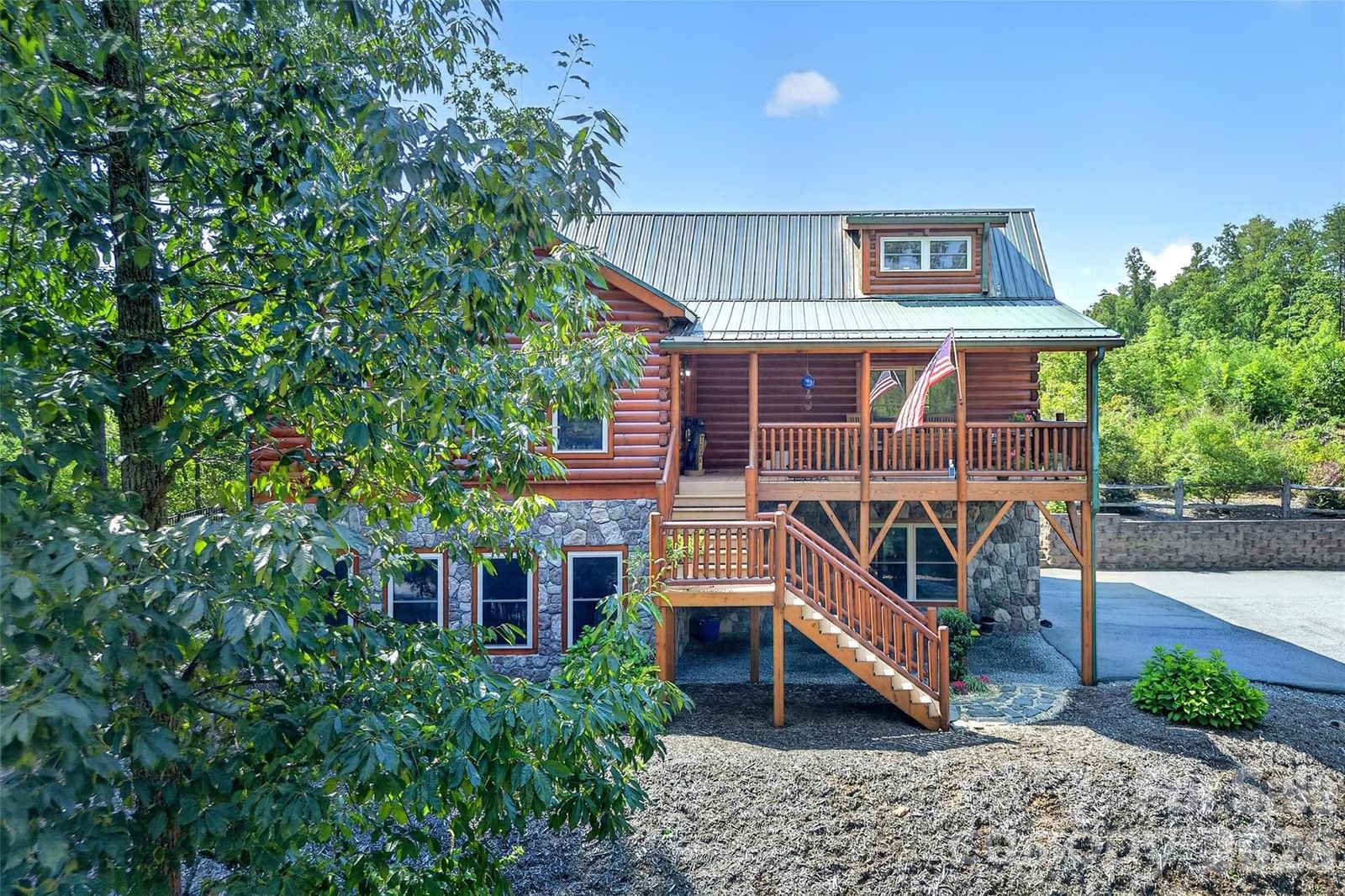 96 Boysenberry Drive, Nebo, NC 28761 - Photo 5