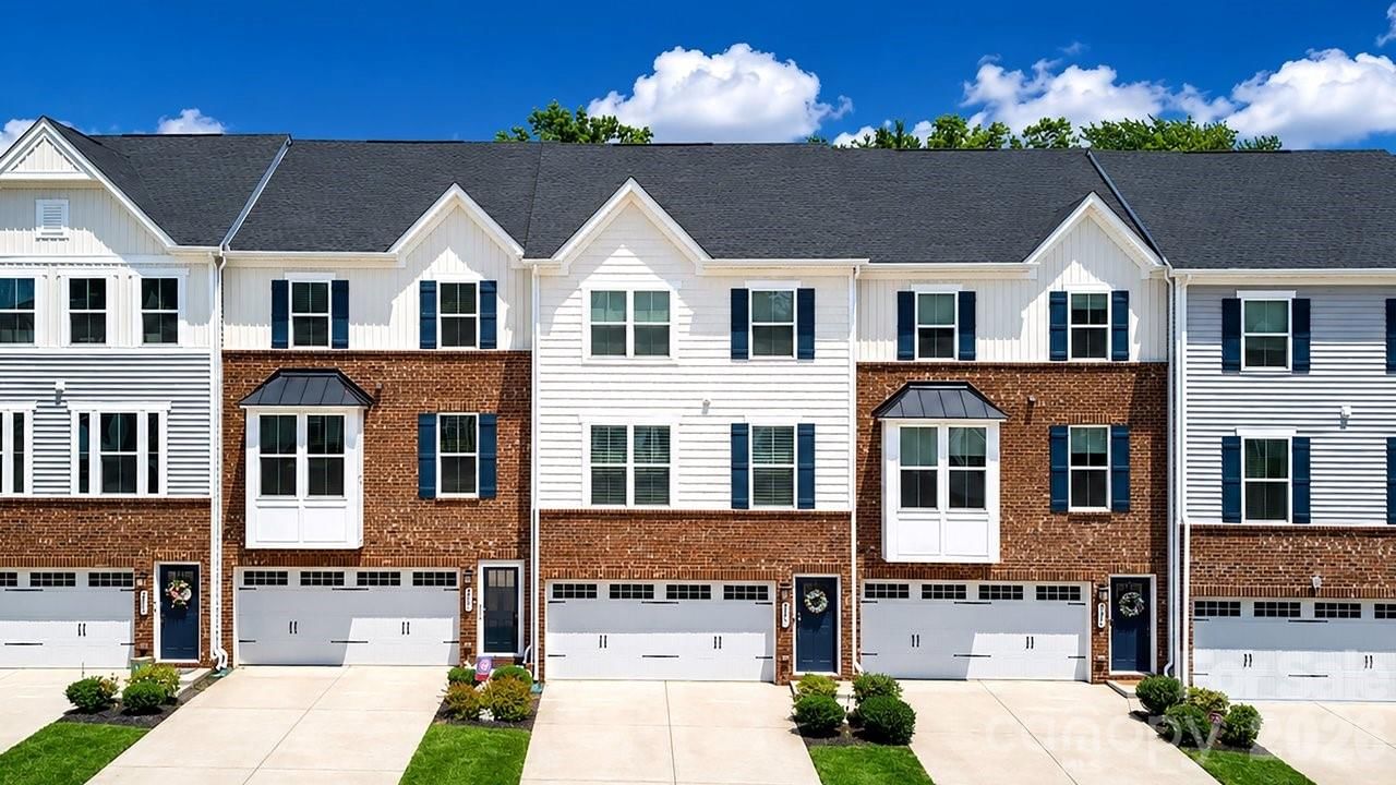 Property at 2607 Grantham Place, Fort Mill, SC 29715