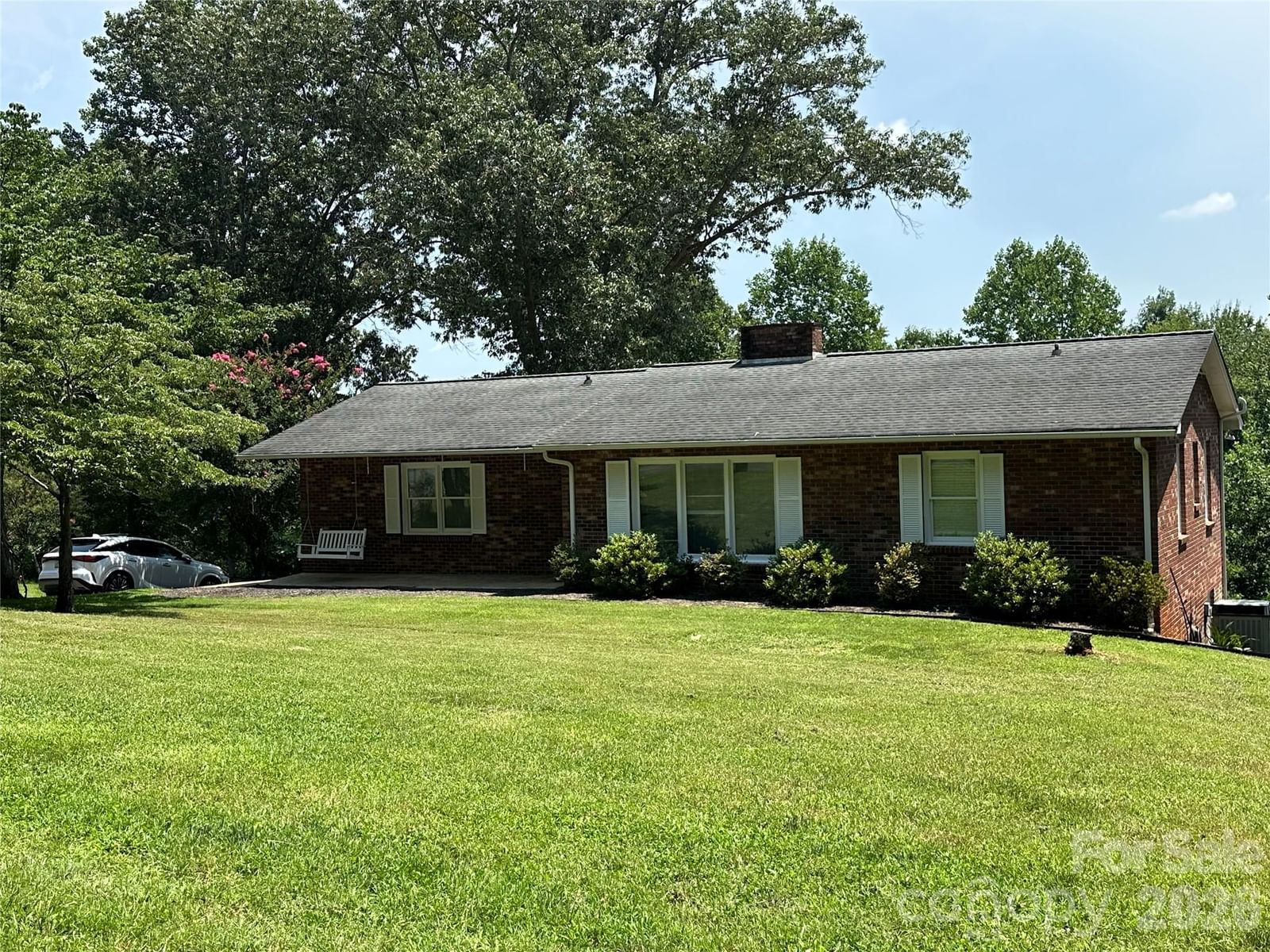 5212 Walter Starnes Place, Granite Falls, NC 28630