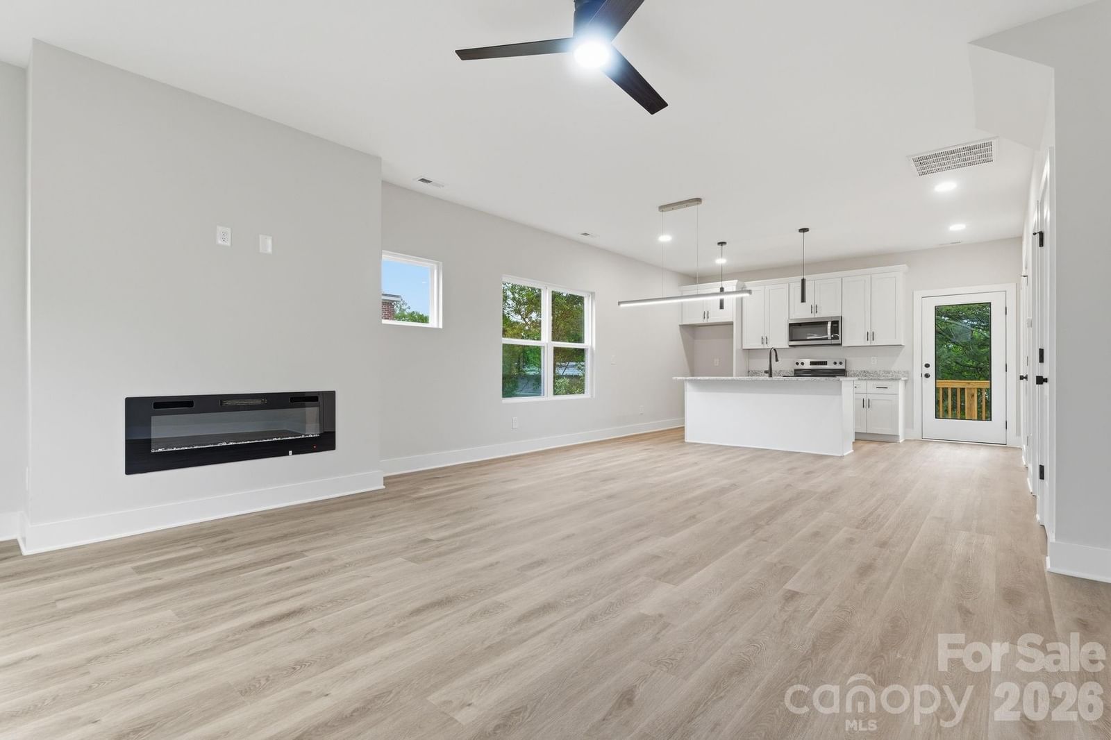 228 Summit Avenue, Albemarle, NC 28001 - Photo 2