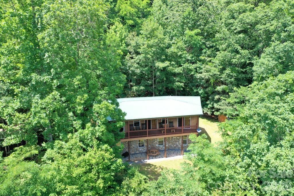 470 Bear Ridge Road, Tuckasegee, NC 28783 - Photo 2