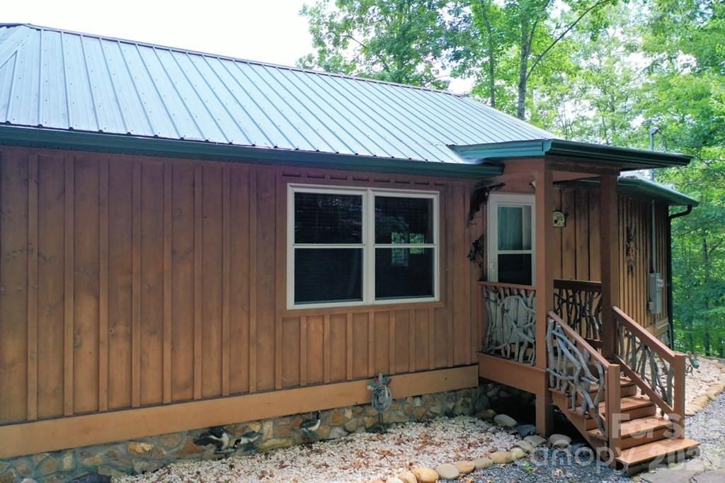 470 Bear Ridge Road, Tuckasegee, NC 28783 - Photo 5