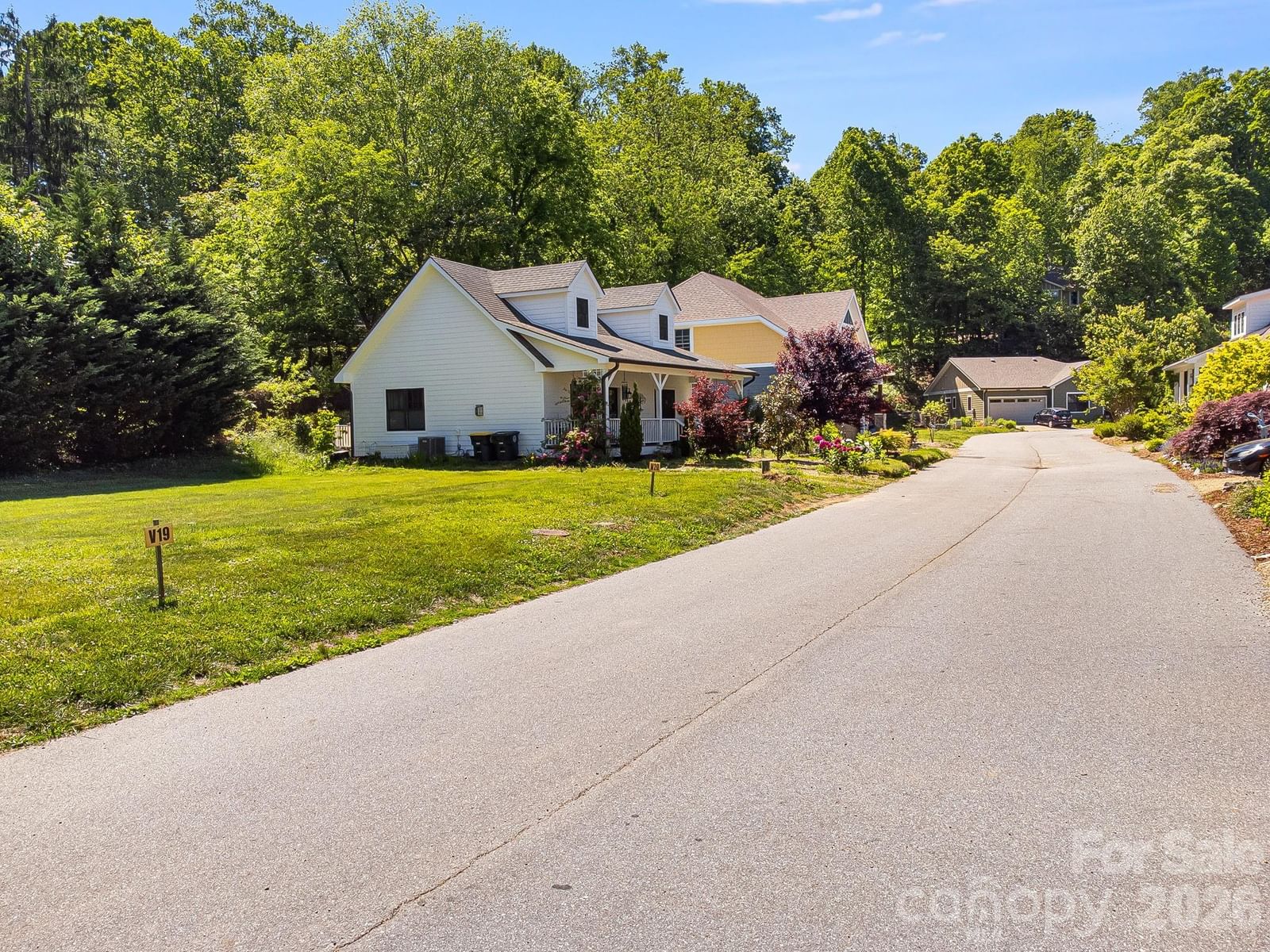 99999 Verde Drive, Asheville, NC 28806 - Photo 2