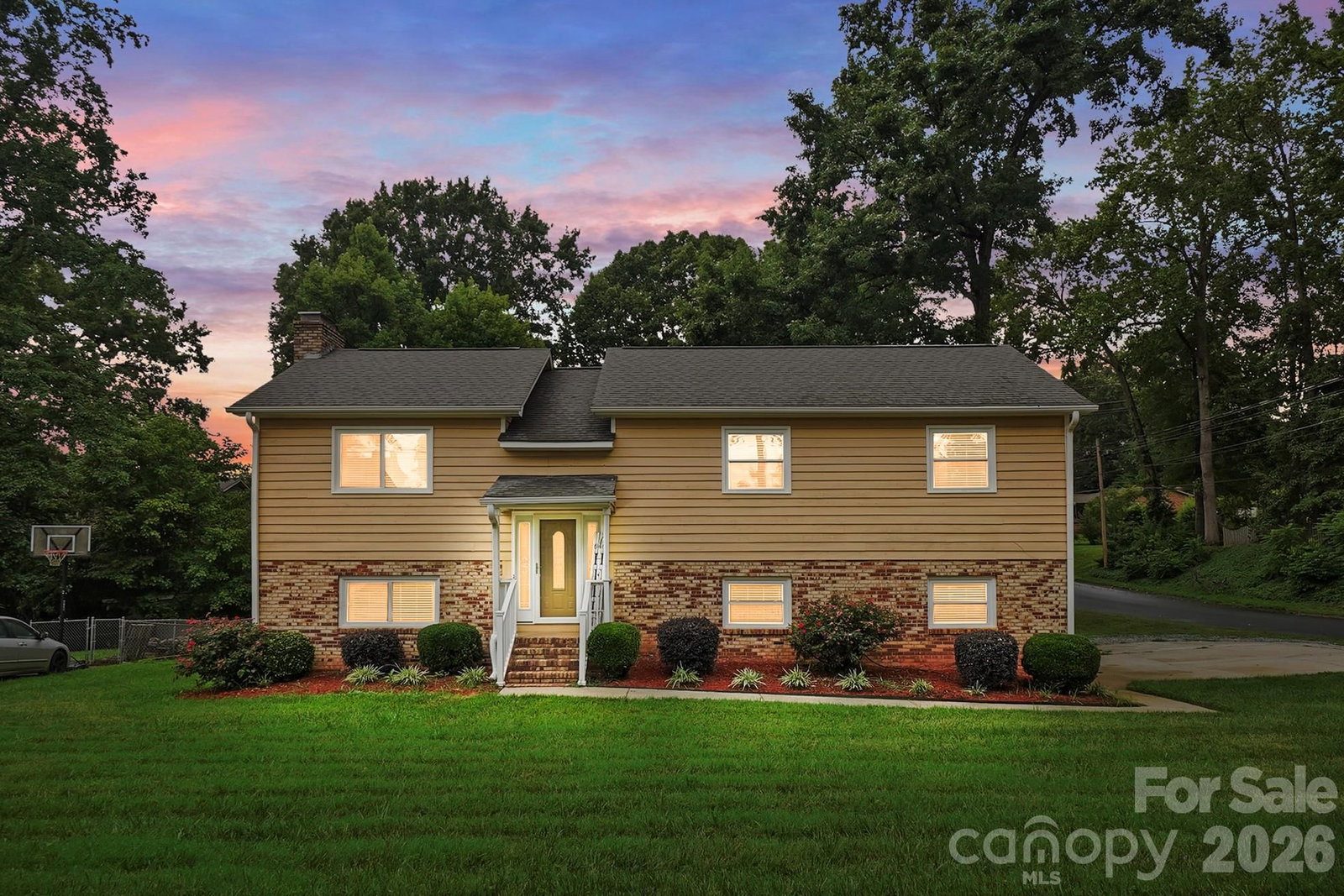 Property at 2600 Providence, Gastonia, NC 28052