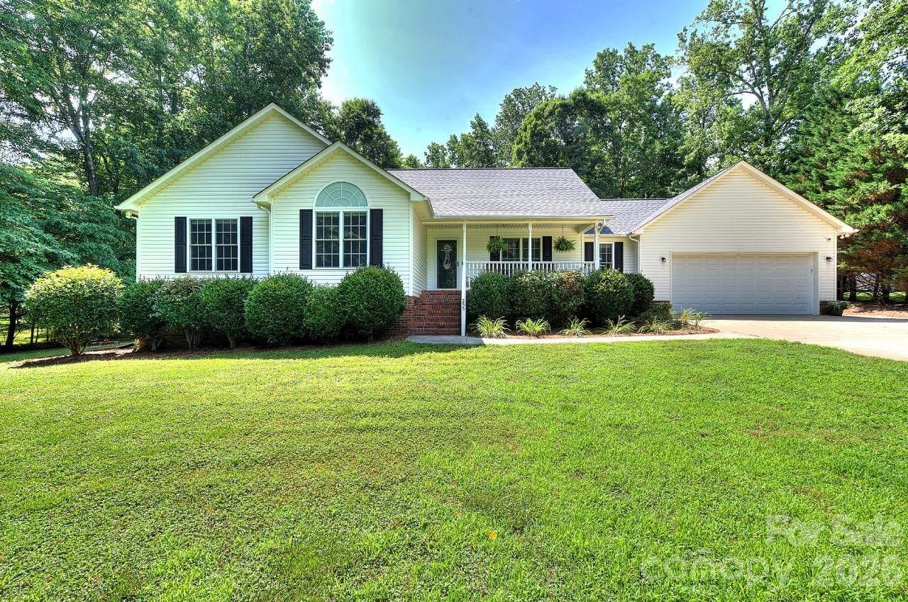 Property at 255 Tanager Drive, York, SC 29745