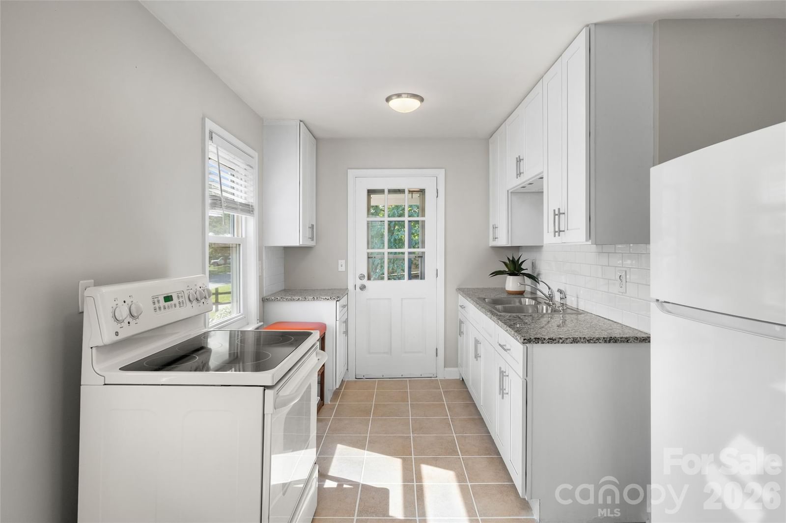 13 Browndale Road, Asheville, NC 28805 - Photo 5